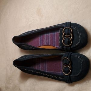 MOSSIMO BLUE LEATHER  SHOES